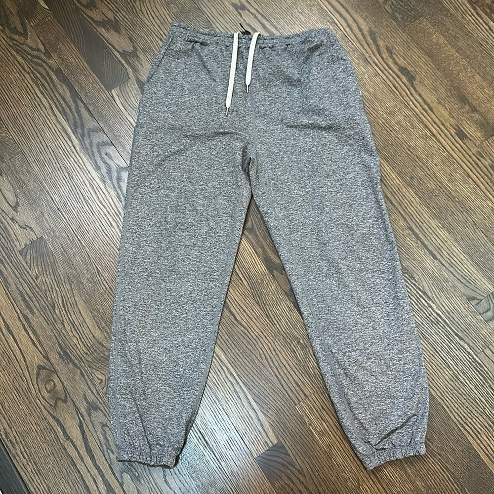 Vuori performance jogger Charcoal Heather size M